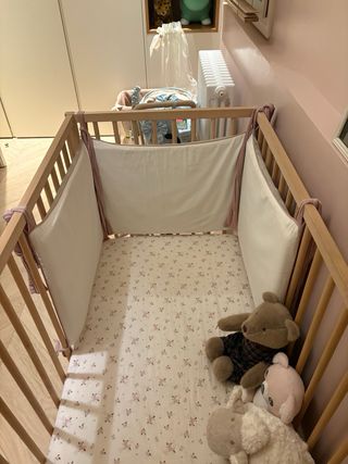 Cuna y cambiador madera IKEA