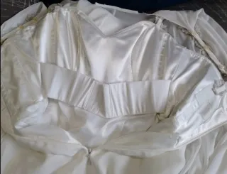 Vestido de Novia Blanco con Pedrería