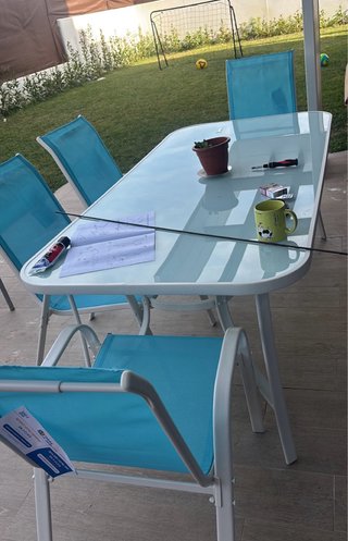 Mesa y 8 Sillas Jardín Azul