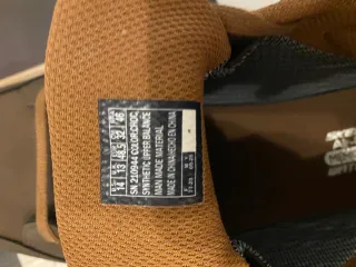 Zapatillas Skechers Marrones y Beige