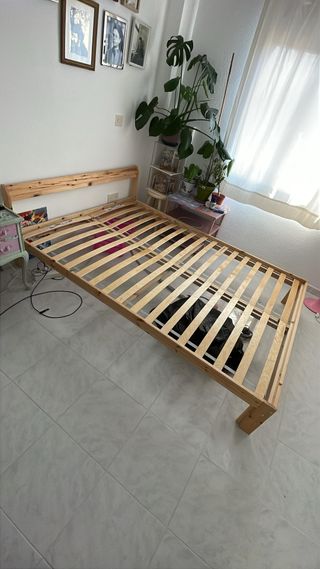 Base de cama de madera 135cm