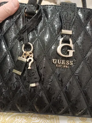 Bolso Guess Negro Auténtico