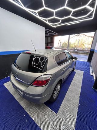 Lámina solar para coches