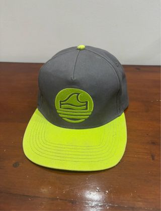 Boné Deeply Cinza e Verde