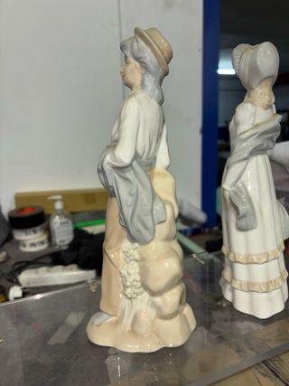 Figuras antiguas de porcelana