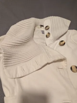 Abrigo corto Mango talla L