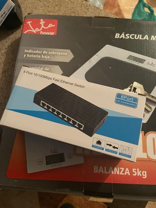 Switch Ethernet 8 Puertos 10/100 Mbps