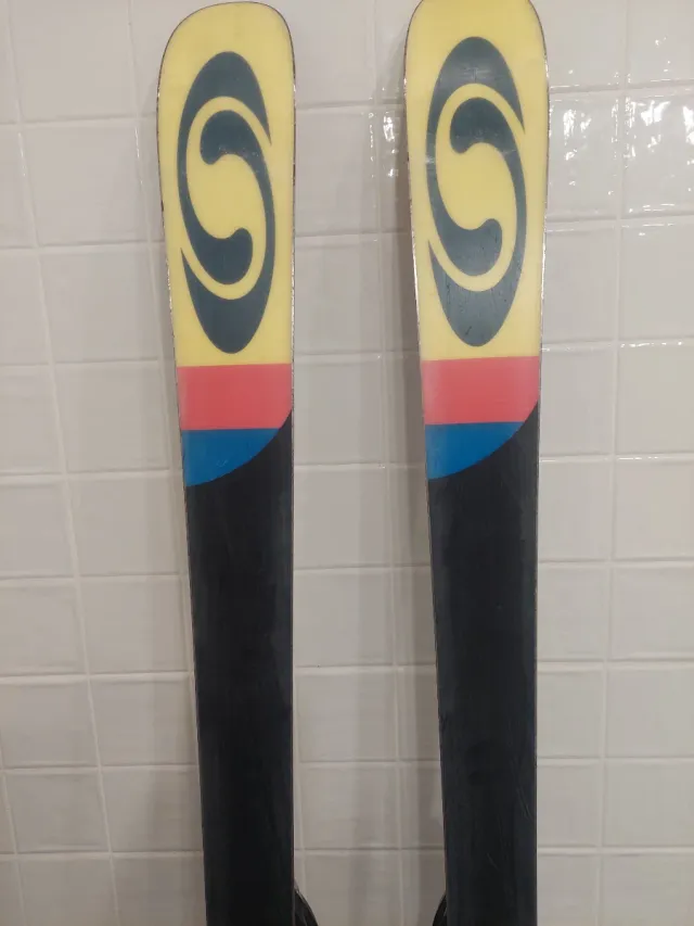 Esquís Salomon Equipe 10 RC