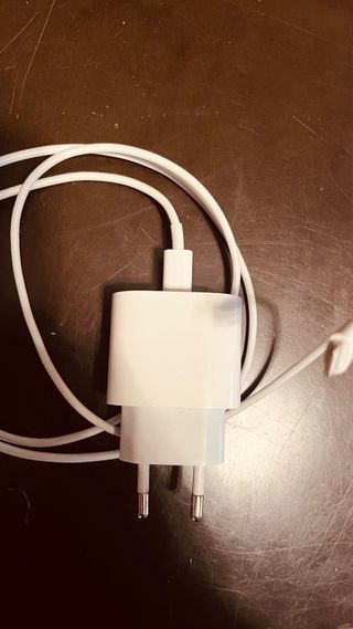 Cargador Apple iPhone Blanco