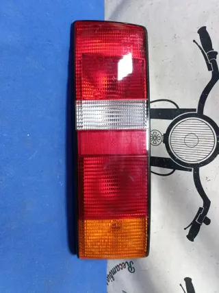 Piloto Trasero Dcho Ford Escort XR3i