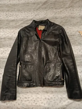 Chaqueta de cuero negra mujer