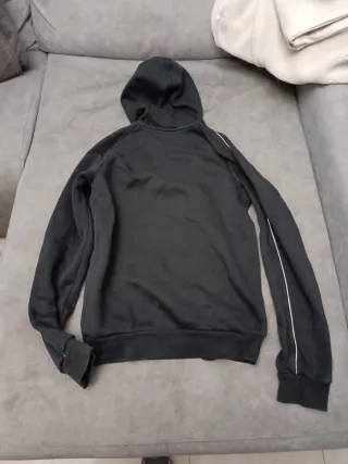 Sudadera Adidas Negra con Capucha