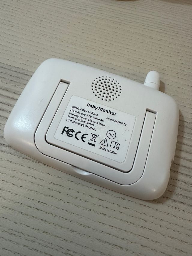 Vigilabebés con cámara y monitor