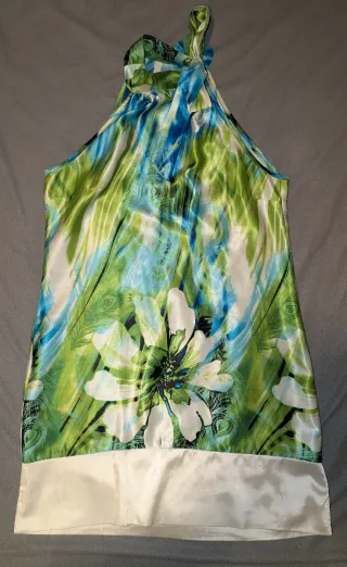 Vestido de raso estampado