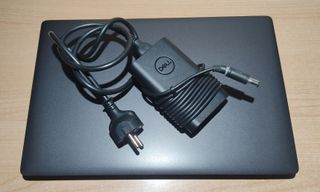 Portátil Dell Latitude 5400. FULLHD 32 GB RAM, SSD