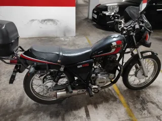 Yamaha 250 Moto