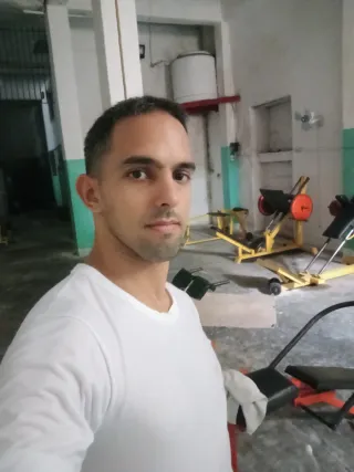 Busco empleo en lo que sea Disponibilidad inmediat