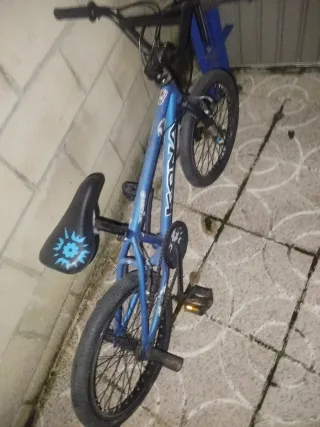 Bicicleta BMX
