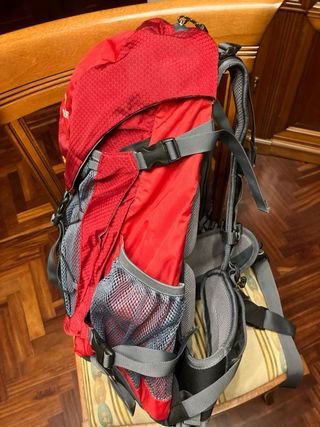 Mochila Deuter Trail 24 Roja