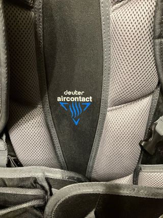 Mochila Deuter Trail 24 Roja