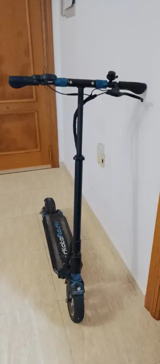 Patinete eléctrico  skatleflash  sin papel