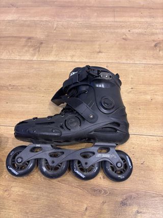 Patines Rollerblade (44) Casco y Muñequeras