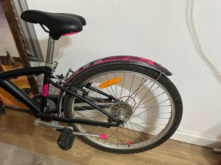 Bicicleta niña B'TWIN rosa buen estado