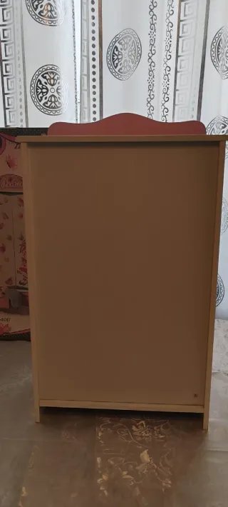 Armario para muñecas