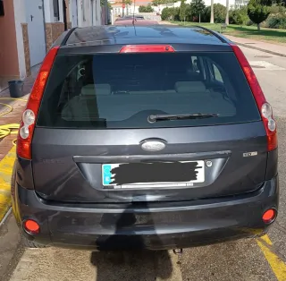 Ford Fiesta 2006 Guia