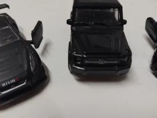 Lote 3 Coches Alta Gama 1/64, majorette