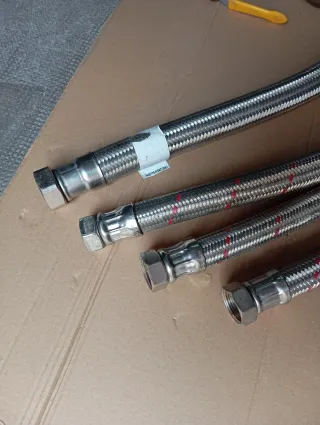 Latiguillos 1"y 1½"pulgadas flexibles