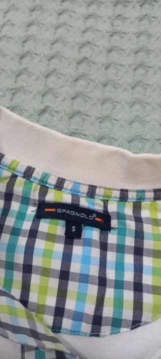 Conjunto Polo Blanco y Pantalón Verde