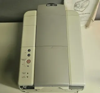 Proiettore Eiki LC-120 VHS videoregistratore combi