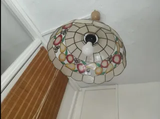 Lámpara colgante con frutas