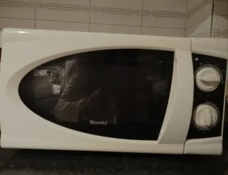 Microondas Bluesky Grill Descongelación