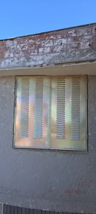 Persianas metálicas para ventanas