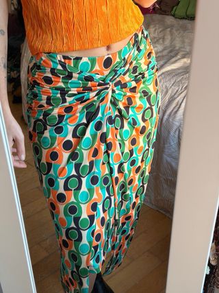 Falda M Stradivarius desigual style