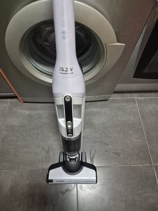 Aspiradora Bosch 25.2V Lithium Power