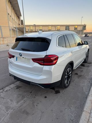 BMW iX3 2021