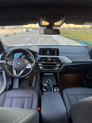 BMW iX3 2021