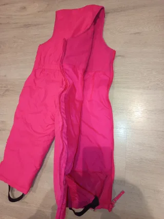 Buzo Nieve Niña Rosa Talla 2. Como nuevo.