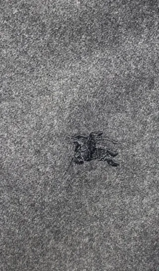 Abrigo Burberry Gris Talla L