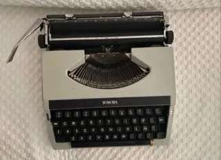 Máquina de escribir Toyota portátil