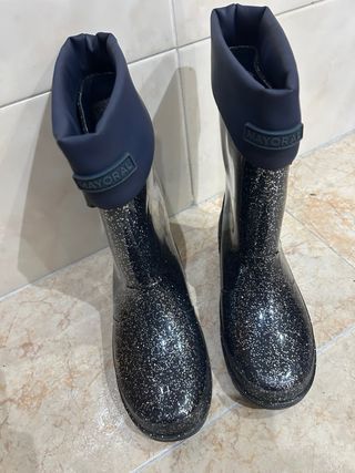 Botas de agua niña negras con brillos