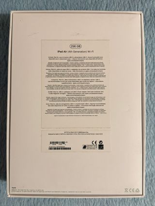 iPad Air 4 • 256GB • Wi‐Fi • En perfecto estafo