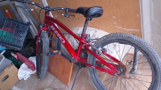 Bicicleta Infantil B-PRO Roja