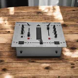 Mezclador DJ Behringer DX100 Pro