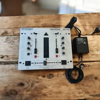 Mezclador DJ Behringer DX100 Pro