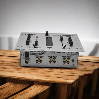 Mezclador DJ Behringer DX100 Pro