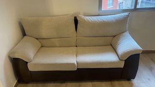 Sofá 2 plazas beige y marrón